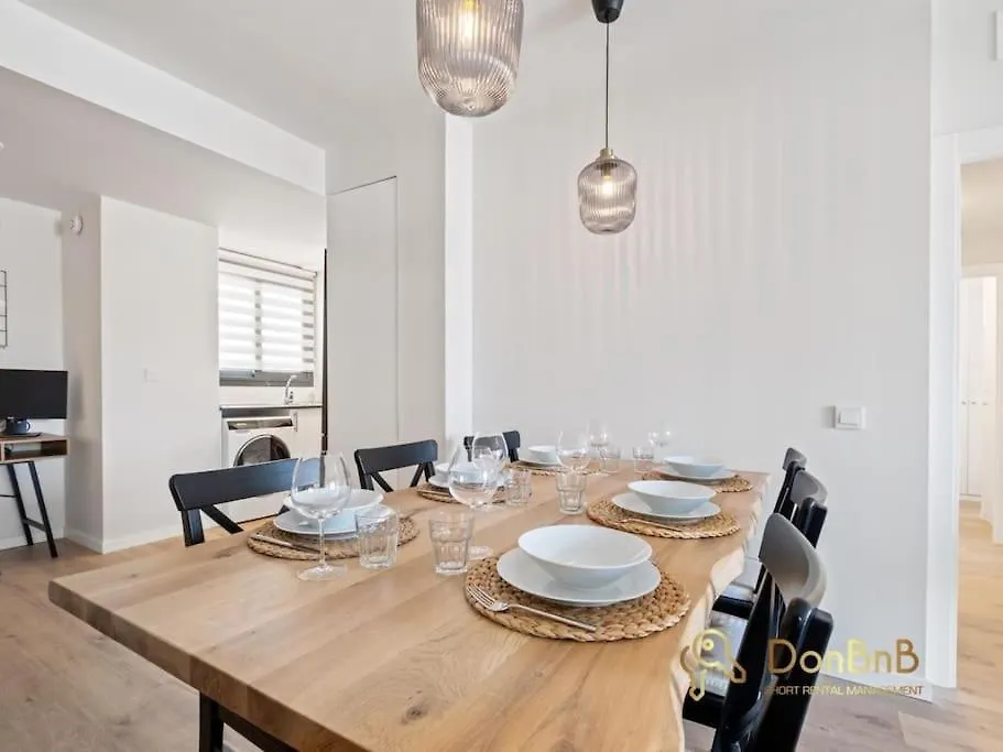 3 Bedrooms Mijas Suite Apartment With Pool Фуэнхирола
